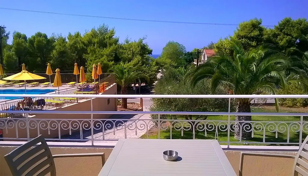 Marinos Apartments Lassi